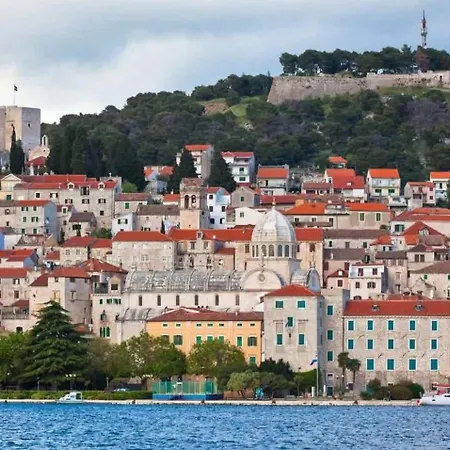 Jakov Pensionat Šibenik
