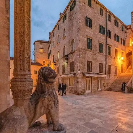 Jakov Гостевой дом *